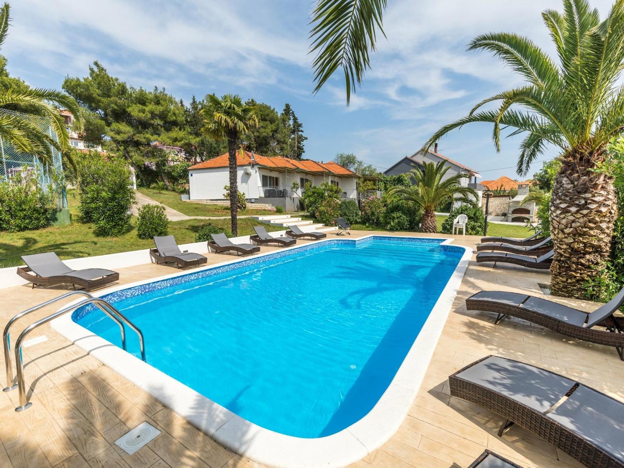 Scenic Holiday Home In Bibinje Near Sea Exterior photo