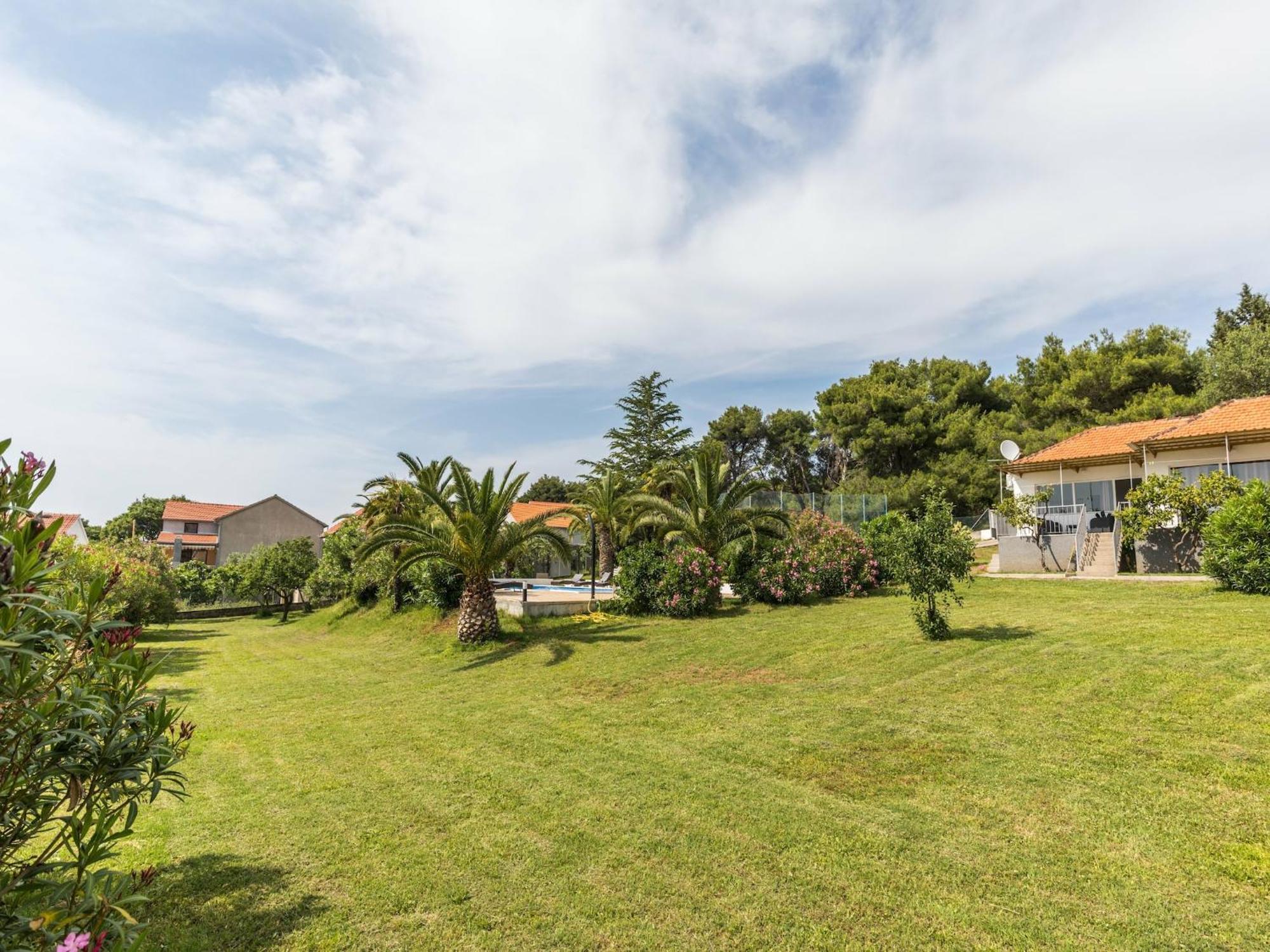 Scenic Holiday Home In Bibinje Near Sea Exterior photo